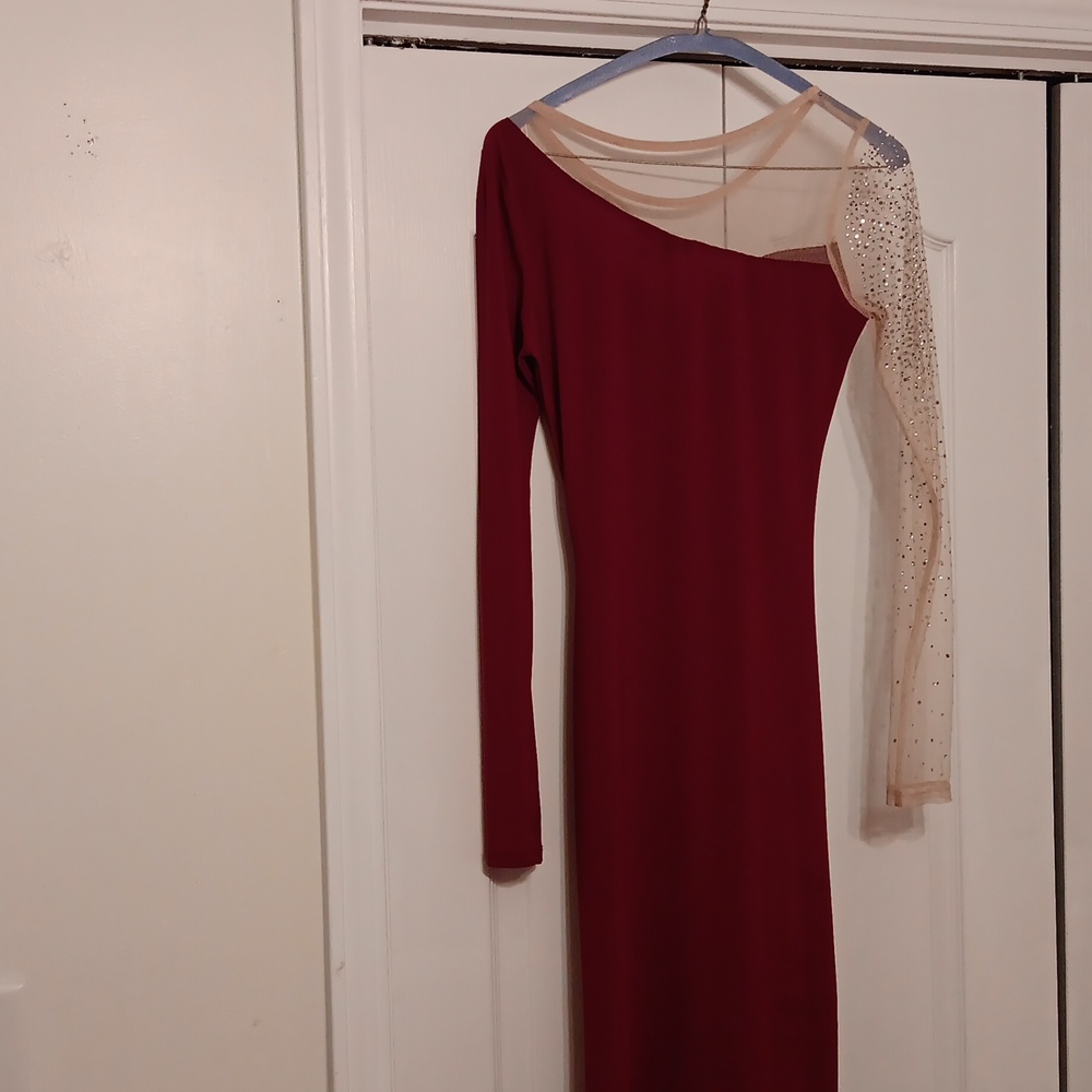 Dress - Picture 3 of 4